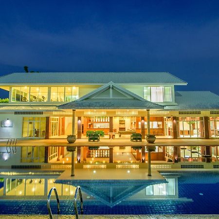 Hua Hin Condotel & Resort Taweeporn Ngoại thất bức ảnh