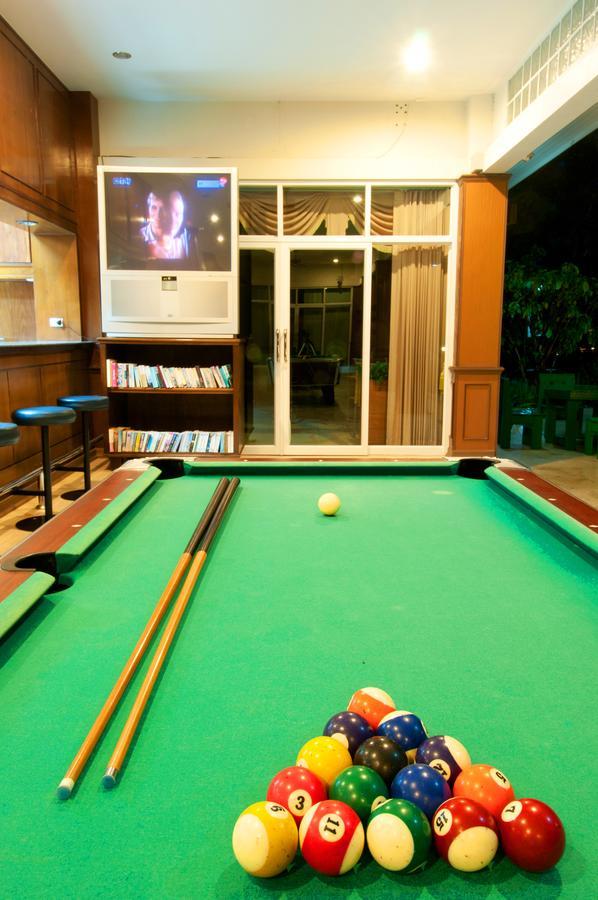 Hua Hin Condotel & Resort Taweeporn Ngoại thất bức ảnh