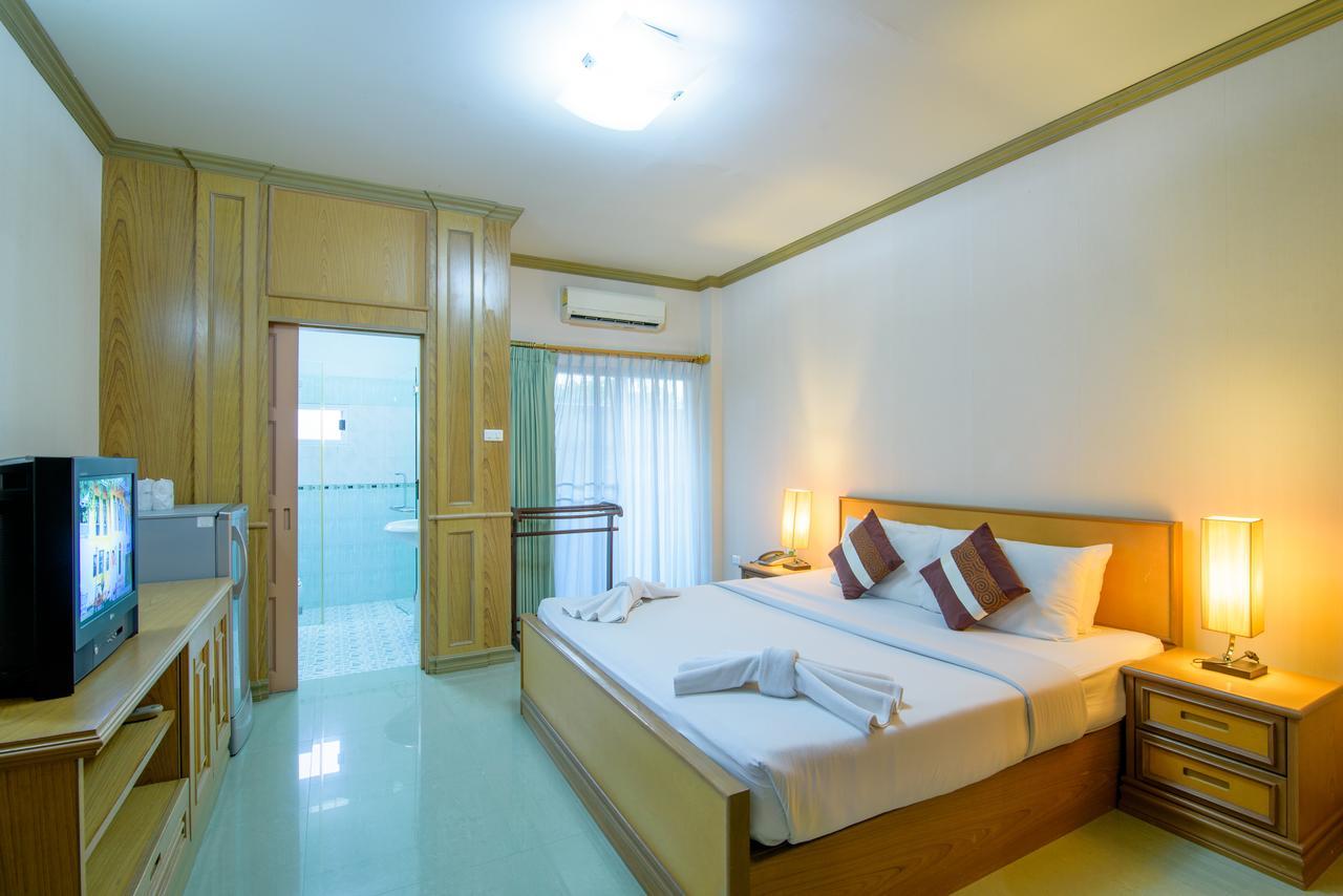 Hua Hin Condotel & Resort Taweeporn Ngoại thất bức ảnh